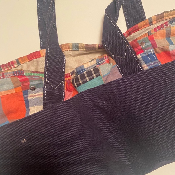 Cute Plaid Tote - Picture 3 of 3
